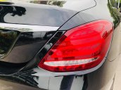 Cần bán gấp Mercedes C250 Eclusive đời 2015, màu đen