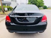 Cần bán gấp Mercedes C250 Eclusive đời 2015, màu đen