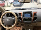 Bán xe Toyota Fortuner 2.7 AT đời 2010, màu đen