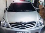 Gia đình cần nhượng lại xe Innova 2009, số sàn