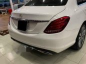 Bán Mercedes C250 đời 2018, màu trắng, nhập khẩu chính chủ