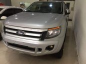 Bán Ford Ranger MT, sản xuất 2013, màu bạc, xe rất đẹp, chạy ít