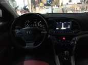 Bán xe Hyundai Elantra GLS 2017 MT, màu trắng