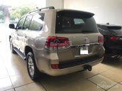 Bán Toyota Land Cruiser VX sản xuất năm 2016, màu vàng, nhập khẩu đăng ký tư nhân