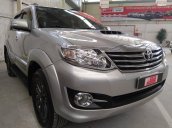 Bán Toyota Fortuner 2.5G 2015, máy dầu, số sàn, mới đi 35.000km, xe cực đẹp, giá thương lượng