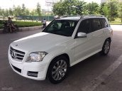 Cần bán xe Mercedes GLK300 2009 màu trắng, xe gia đình sử dụng cực đẹp