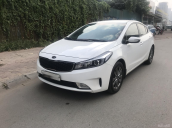 Bán xe Kia Cerato năm 2017 màu trắng, giá 518 triệu