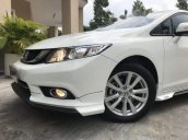 Bán ô tô Honda Civic đời 2016, màu trắng, giá chỉ 720 triệu