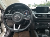 Cần bán xe Mazda6 Premium Model 2018 giá cực tốt