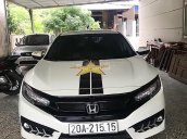 Bán Honda Civic năm sản xuất 2017, màu trắng, nhập khẩu, giá 885tr