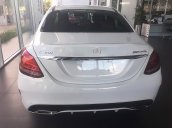 Bán Mercedes C300 AMG đời 2018, màu trắng giá tốt