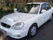 Cần bán gấp Daewoo Nubira sản xuất năm 2003, màu trắng, nhập khẩu xe gia đình