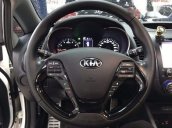 Bán Kia Cerato 2.0 AT năm 2016, màu trắng