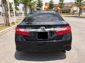 Gia đình cần bán xe Camry 2013, màu đen, số tự động