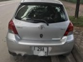 Cần bán lại xe Toyota Yaris 2010, màu bạc, xe nhập