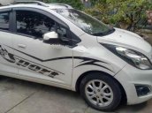 Cần bán gấp Chevrolet Spark LTZ 1.0 AT sản xuất năm 2015, màu trắng, giá tốt