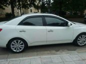 Cần bán lại xe Kia Forte sản xuất năm 2011, màu trắng