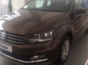 Cần bán xe Volkswagen Polo đời 2016