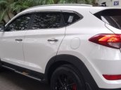 Bán ô tô Hyundai Tucson đời 2015, màu trắng như mới