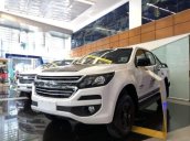 Bán ô tô Chevrolet Colorado đời 2018, màu trắng, giá chỉ 594 triệu