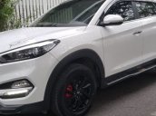 Bán ô tô Hyundai Tucson đời 2015, màu trắng như mới