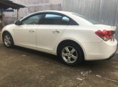 Cần bán lại xe cũ Chevrolet Cruze MT 2011, màu trắng, giá chỉ 325 triệu