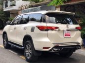 Cần bán lại xe Toyota Fortuner sản xuất năm 2017, màu trắng