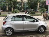 Cần bán lại xe Toyota Yaris 2010, màu bạc, xe nhập