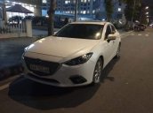 Bán Mazda 3 đời 2015, màu trắng, giá tốt