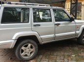 Cần bán xe Jeep Cherokee 2.7 MT đời 2007, màu bạc