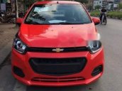 Bán ô tô Chevrolet Spark Van sản xuất 2018, màu đỏ, giá tốt