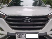 Bán ô tô Hyundai Tucson đời 2015, màu trắng như mới