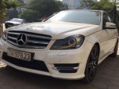 Cần bán xe Mercedes C300 năm sản xuất 2013, màu trắng