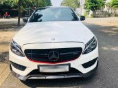 Bán xe Mercedes C300 năm 2017, màu trắng