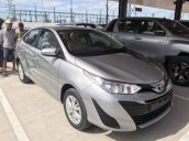 Cần bán xe Toyota Vios năm 2018, màu bạc