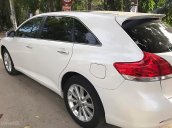 Bán xe Toyota Venza 2.7 đời 2009, màu trắng, nhập khẩu 