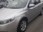 Bán xe Kia Forte 1.6 MT sản xuất 2010, màu bạc, nhập khẩu  