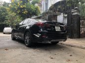 Bán Mazda 6 2.0L Premium sản xuất năm 2017, màu xanh lam như mới