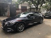 Bán Mazda 6 2.0L Premium sản xuất năm 2017, màu xanh lam như mới