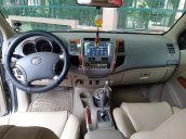 Cần bán nhanh xe Toyota Fortuner 2009 tự động máy xăng, màu bạc zin