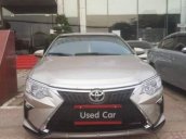 Bán Toyota Camry 2.5Q đời 2016, màu vàng cát