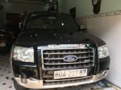 Cần bán gấp Ford Everest 2009, màu đen, xe gia đình, 435tr
