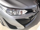 Cần bán xe Toyota Vios năm 2018, màu bạc