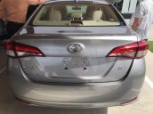 Cần bán xe Toyota Vios năm 2018, màu bạc