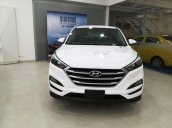 Bán Hyundai Tucson 2.0 sản xuất năm 2018, màu trắng giá cạnh tranh