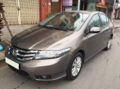 Gia đình bán xe Honda City sản xuất năm 2014, màu xám