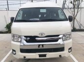 Bán ô tô Toyota Hiace sản xuất năm 2018, màu trắng giá cạnh tranh