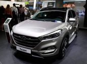 Bán ô tô Hyundai Tucson 2.0 năm 2018, màu bạc, giá chỉ 910 triệu