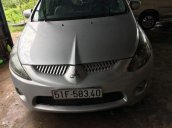 Bán xe Mitsubishi Grandis năm 2006, màu bạc chính chủ