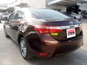 Bán ô tô Toyota Corolla altis 1.8G đời 2017, mới 96%